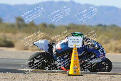 media/Mar-23-2025-CVMA (Sun) [[674f32b282]]/Race 17-Formula Middleweight (HOLESHOT)/